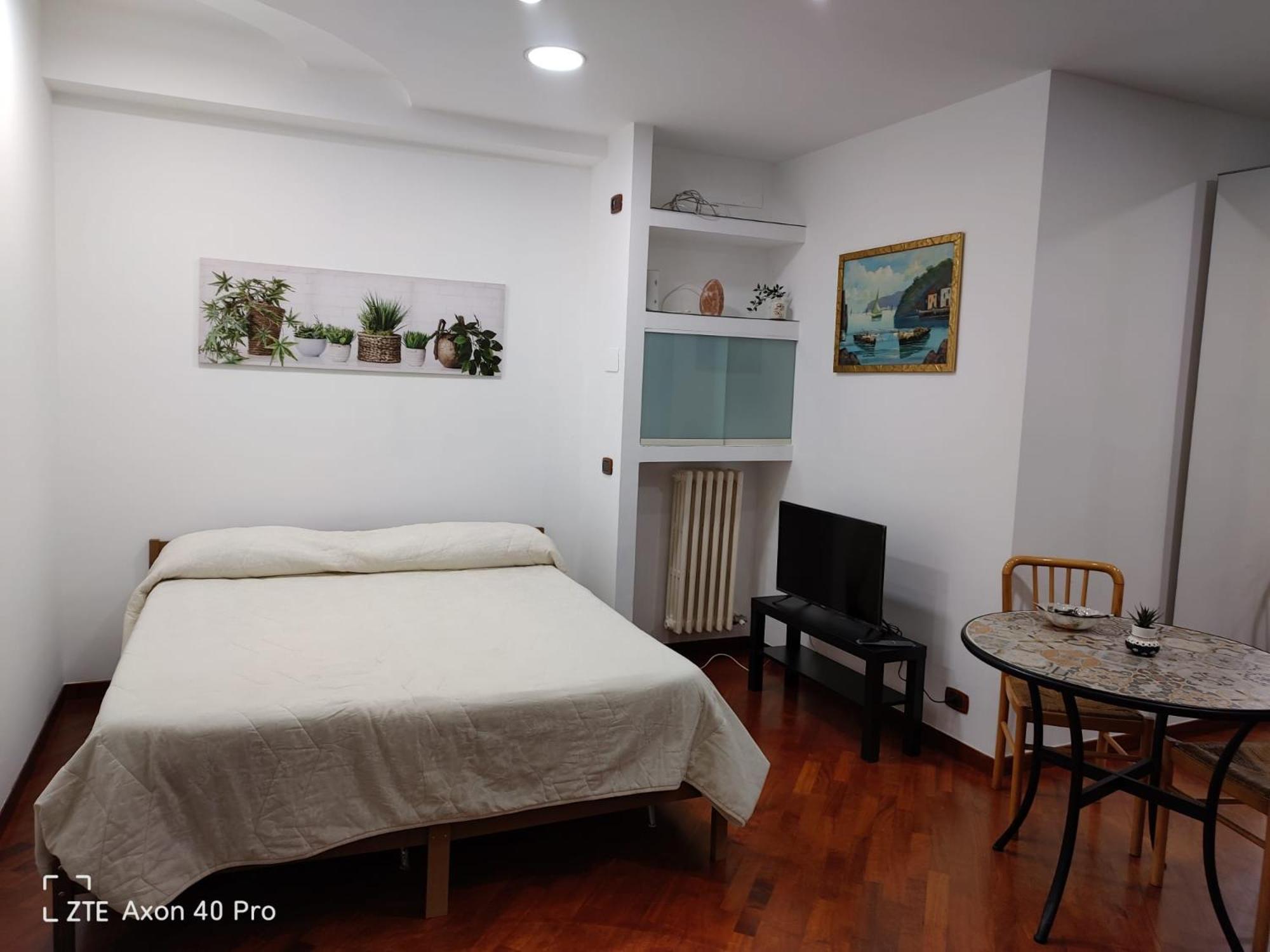 Monovano Eumorfia Apartment Triggiano Bagian luar foto